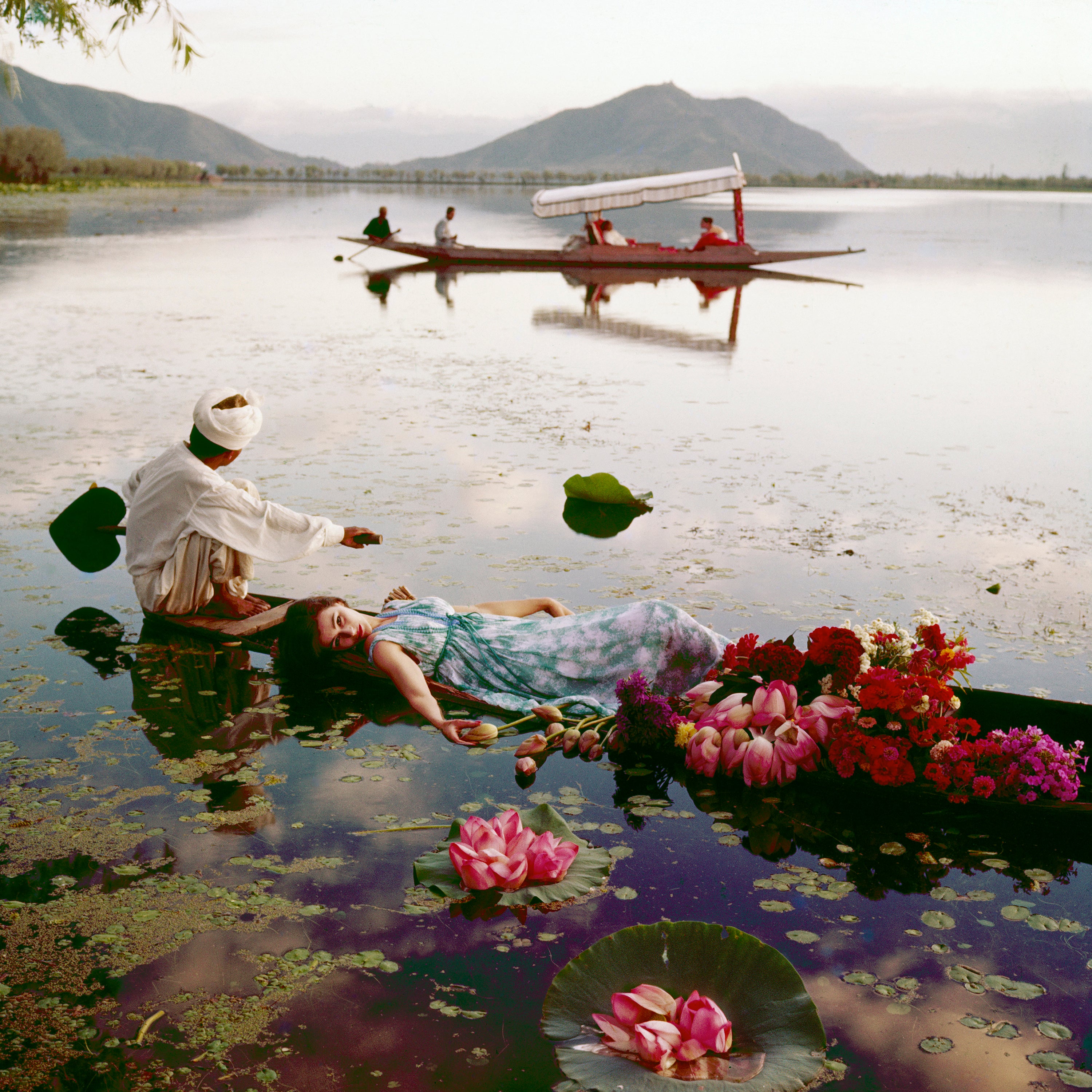 Anne Gunning in India, 1956 — Limited Edition Print - Norman Parkinson