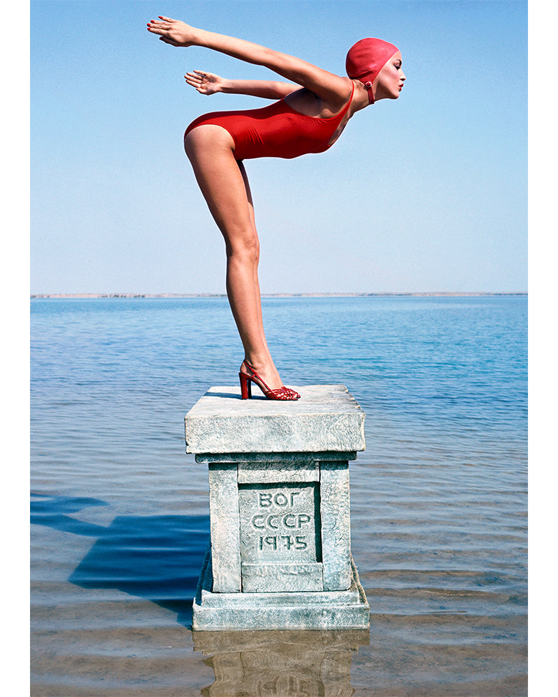 Jerry Hall diving in the USSR, 1975 by Norman Parkinson – Limited Edition Print.