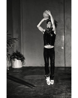 Prince playing basketball, 1999 - Limited Edition Print by Steve Parke – Limited Edition Print.